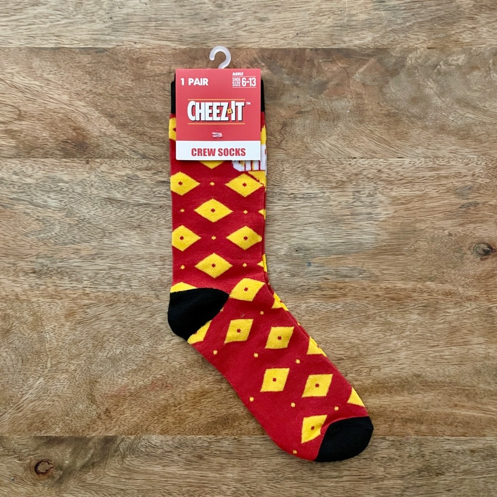 5/$20 NEW Adult Cheez It Novelty Socks-Cheese